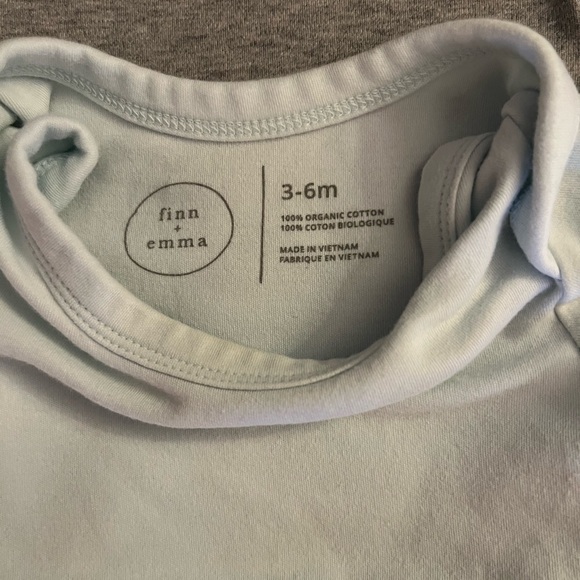 Set of 3 Finn + Emma bodysuits - Picture 4 of 6